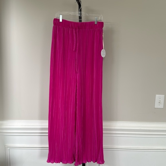 Revolve More To Come flowy pants size large - Picture 2 of 5